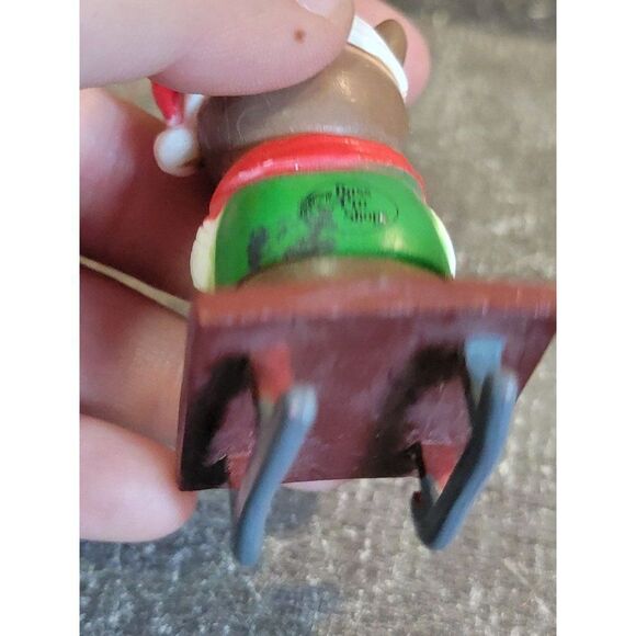 Bass Pro Shop owl Santa hat sled ornament Xmas decor - Picture 4 of 5